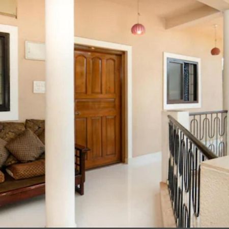 Esha Apartment Calangute Ngoại thất bức ảnh