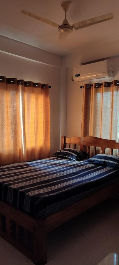Esha Apartment Calangute Ngoại thất bức ảnh