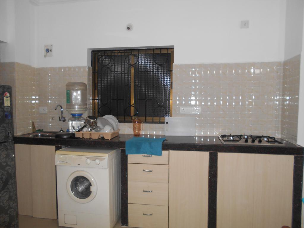 Esha Apartment Calangute Phòng bức ảnh
