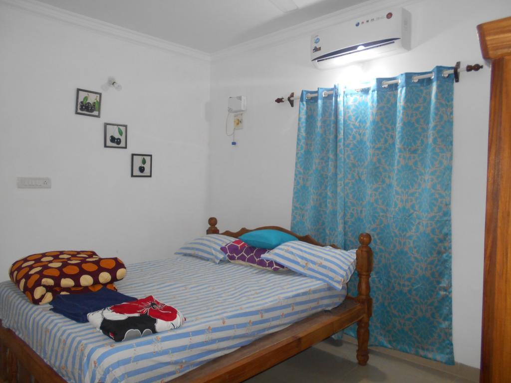 Esha Apartment Calangute Phòng bức ảnh