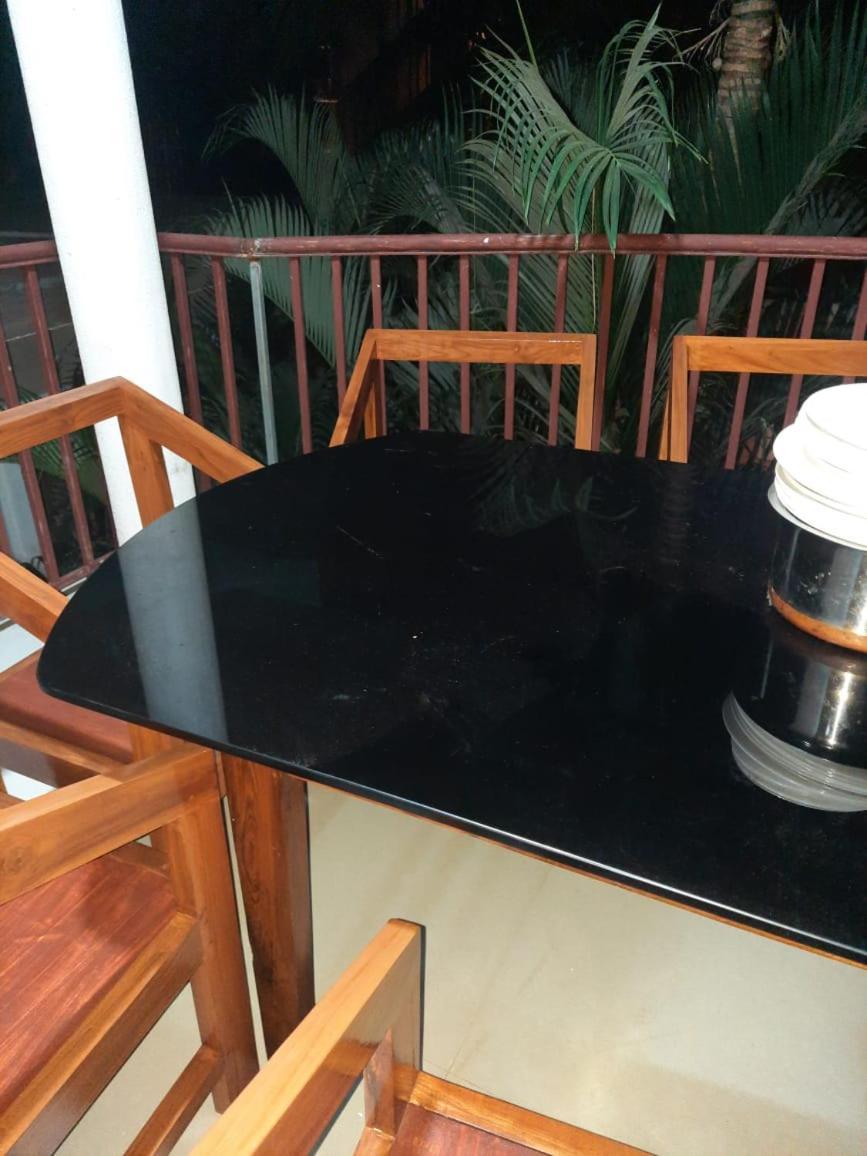 Esha Apartment Calangute Phòng bức ảnh